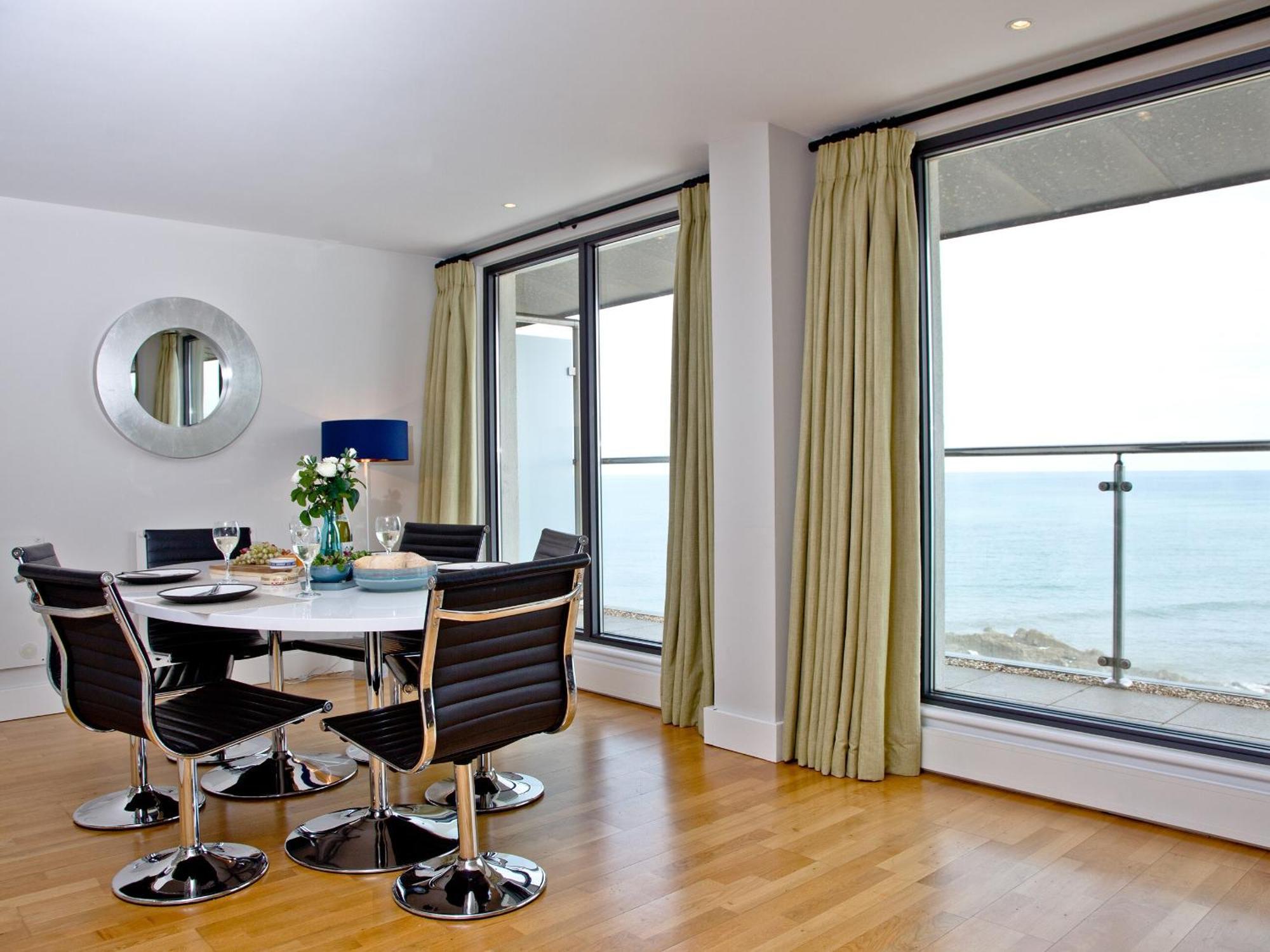 The Penthouse Bay View Apartment Westward Ho!  Exterior photo